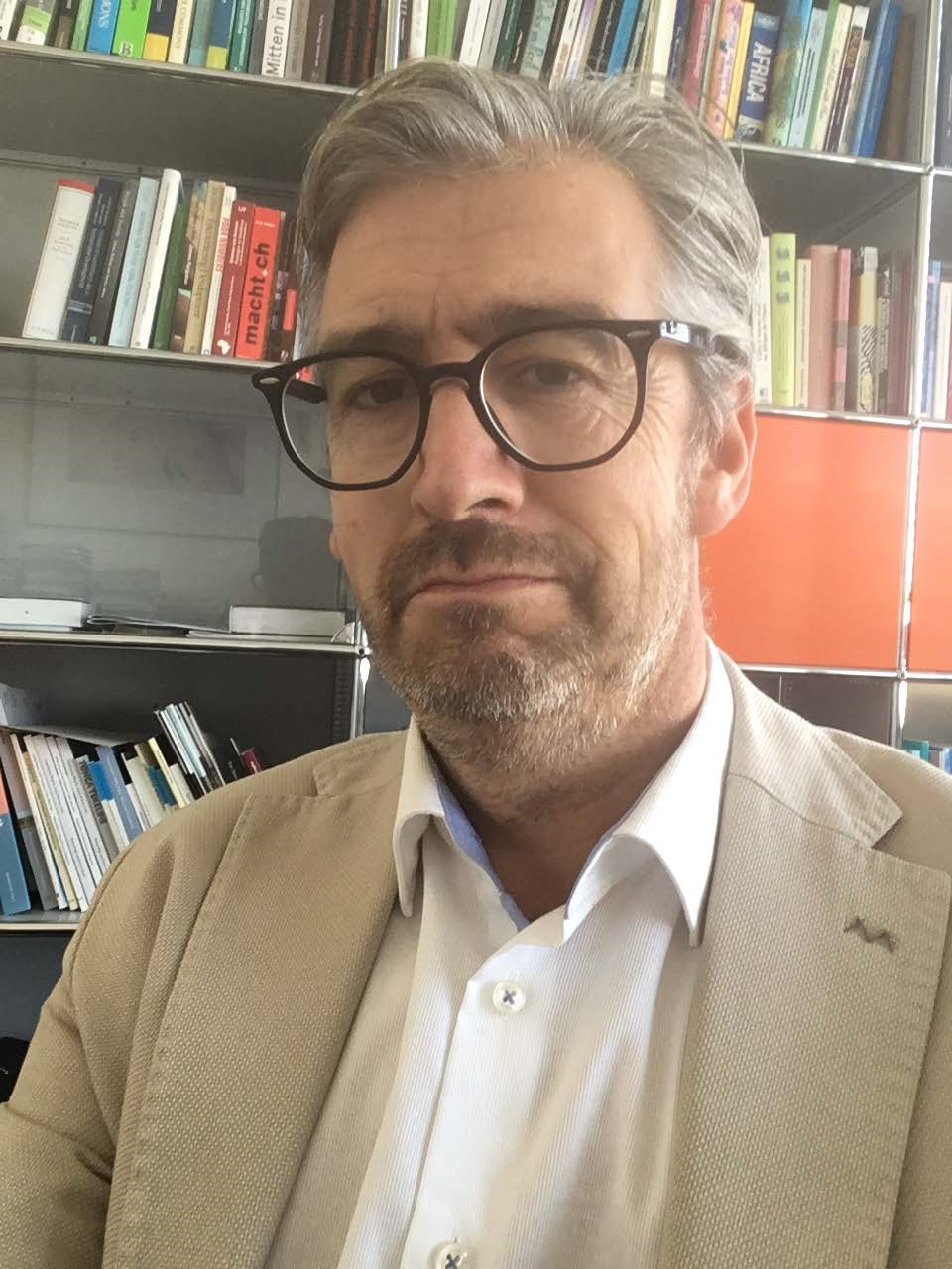 Prof. Dr. Tobias Haller