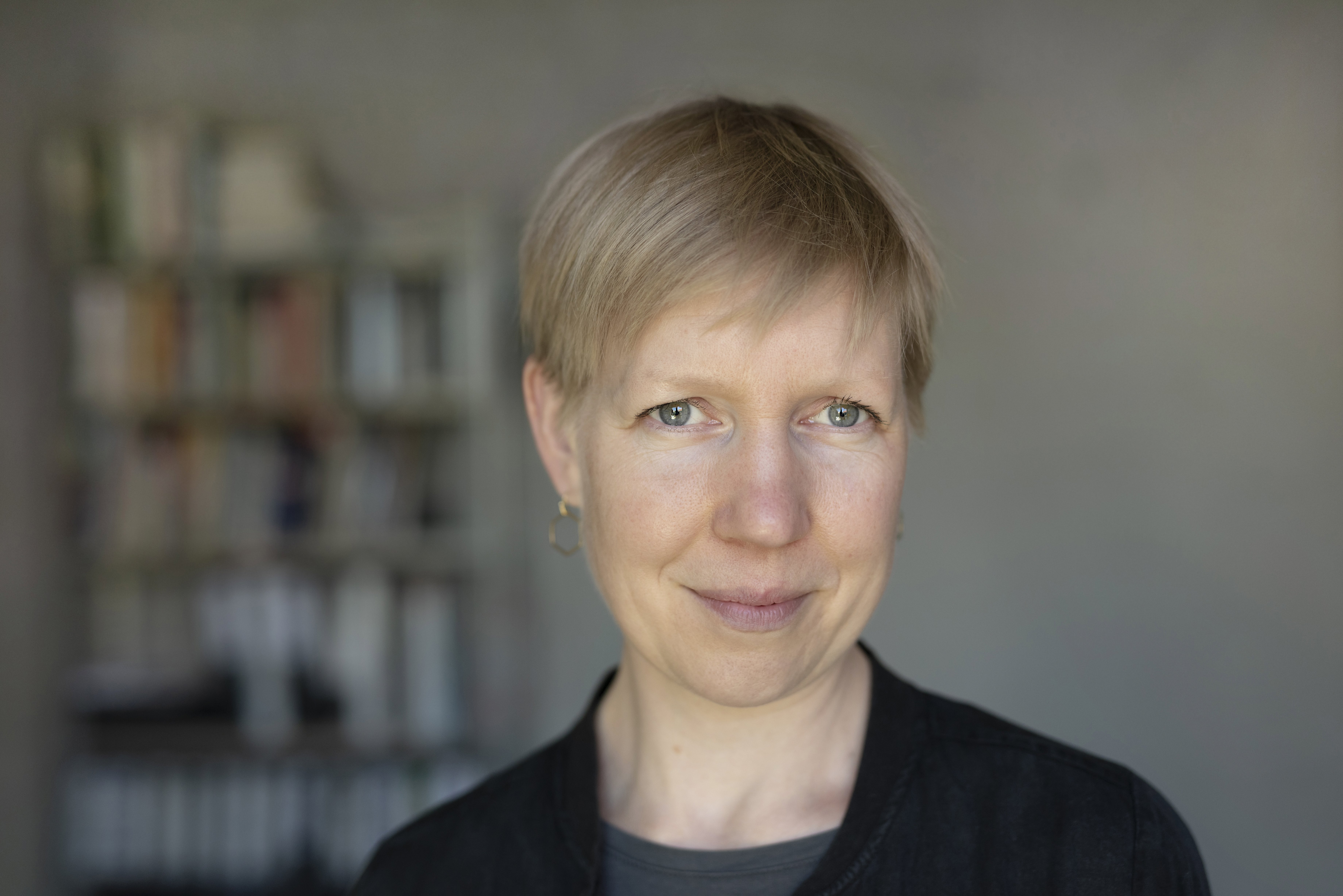 Dr. Carolin Fischer